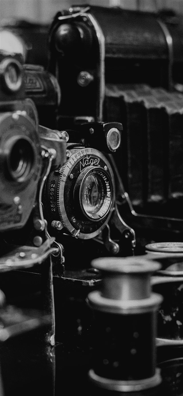 1125x2436 Photos Of Cameras Dark Classic  -  iPhone X Wallpaper