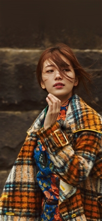 Suji Girl Walking Fall Kpop Asian wallpaper