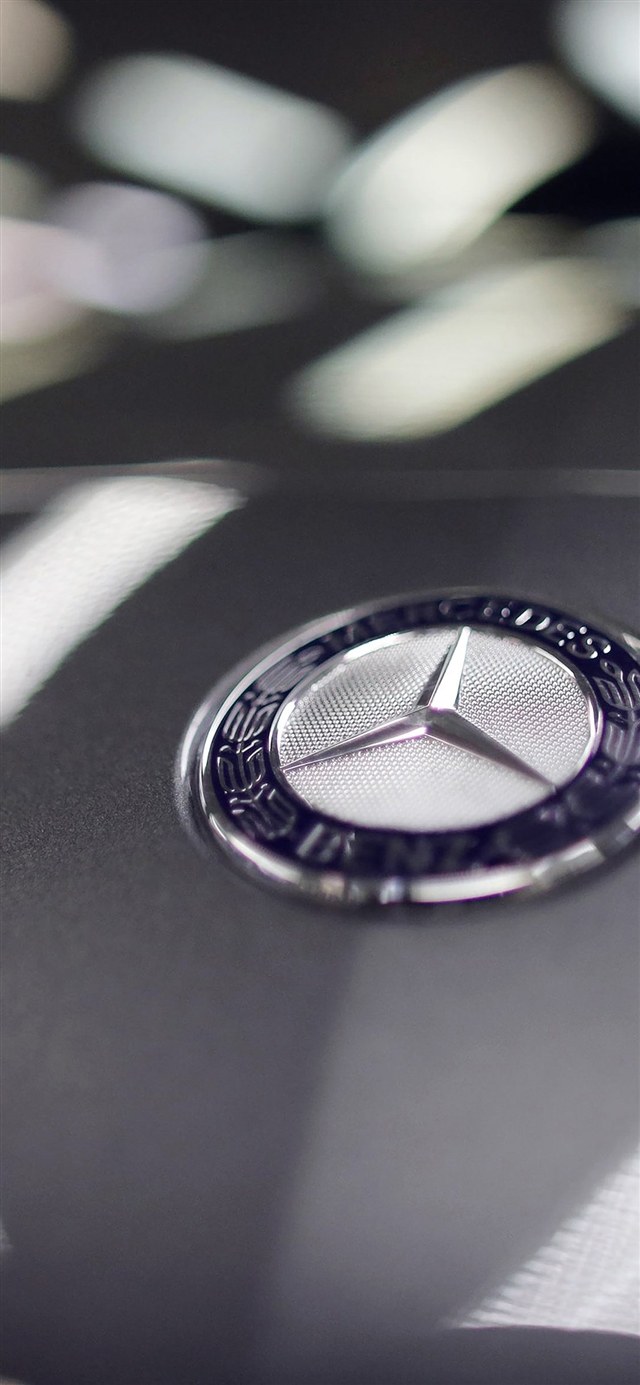 1125x2436 Benz logo car art - bokeh iPhone X Wallpaper