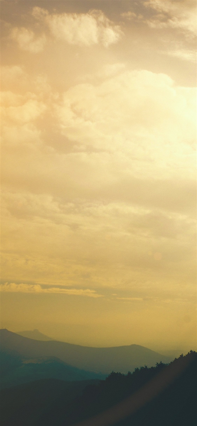 1125x2436 Sky cloud shine - orange iPhone X Wallpaper