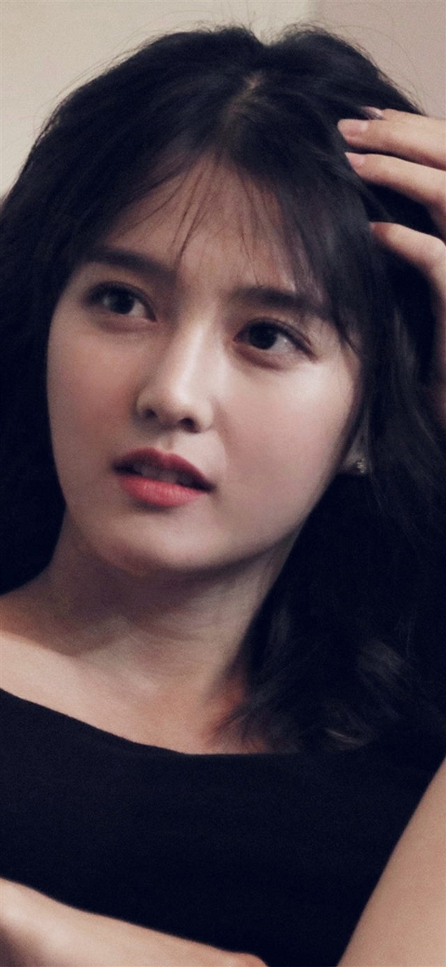 1125x2436 Kpop girl cute dark - cute iPhone X Wallpaper