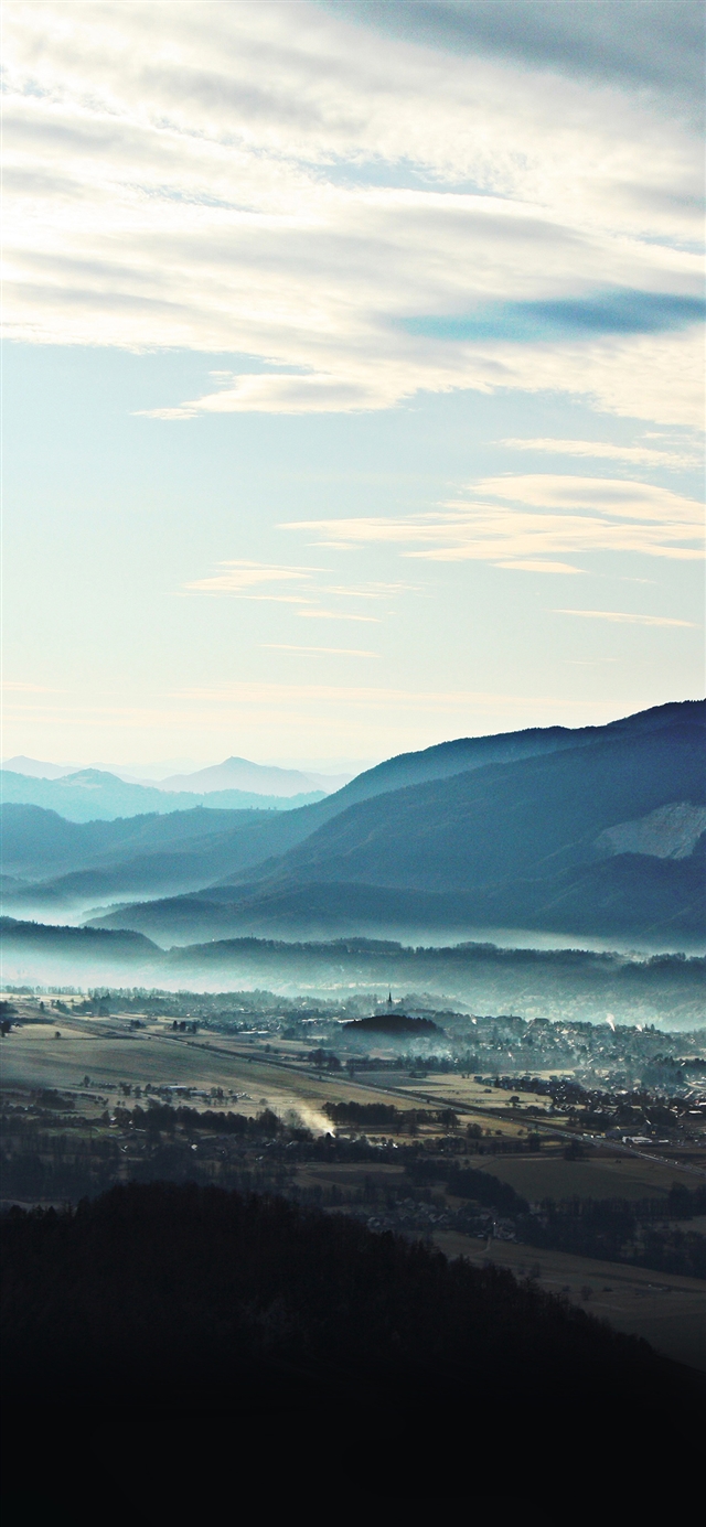 1125x2436 The early morning is far away - cyan iPhone X Wallpaper