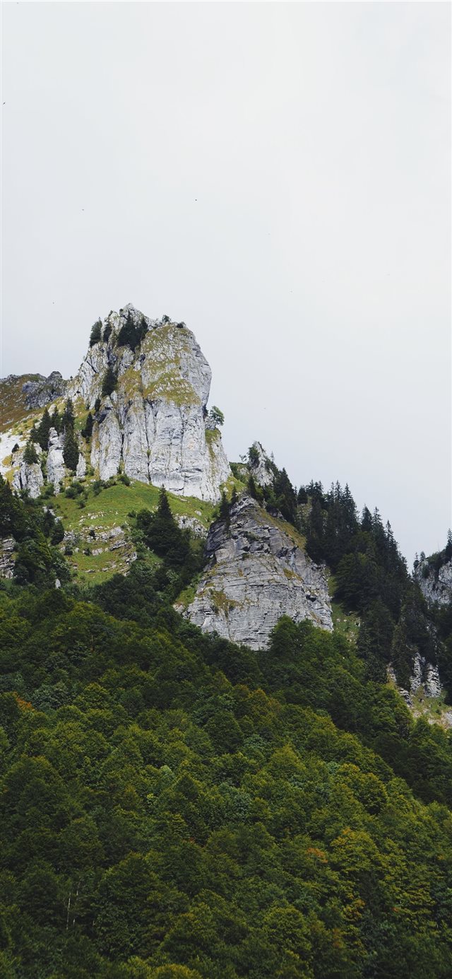 1125x2436 Cirque Du Fer A Cheval  Sixt Fer à Cheval  France - fall iPhone X Wallpaper