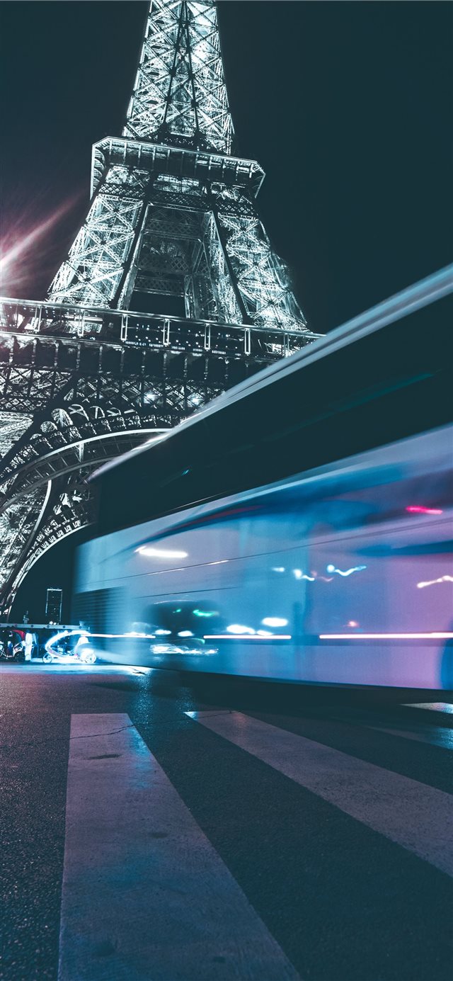 1125x2436 Paris  France - cold iPhone X Wallpaper