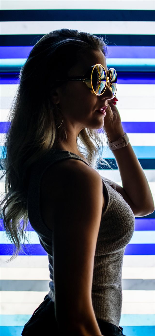 1125x2436 Des Moines  United States - watch iPhone X Wallpaper