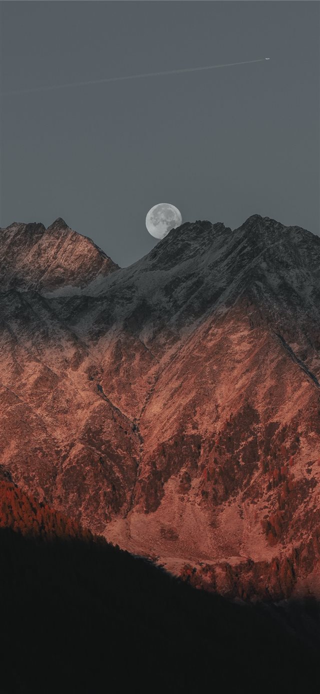 1125x2436 White moon - nature iPhone X Wallpaper
