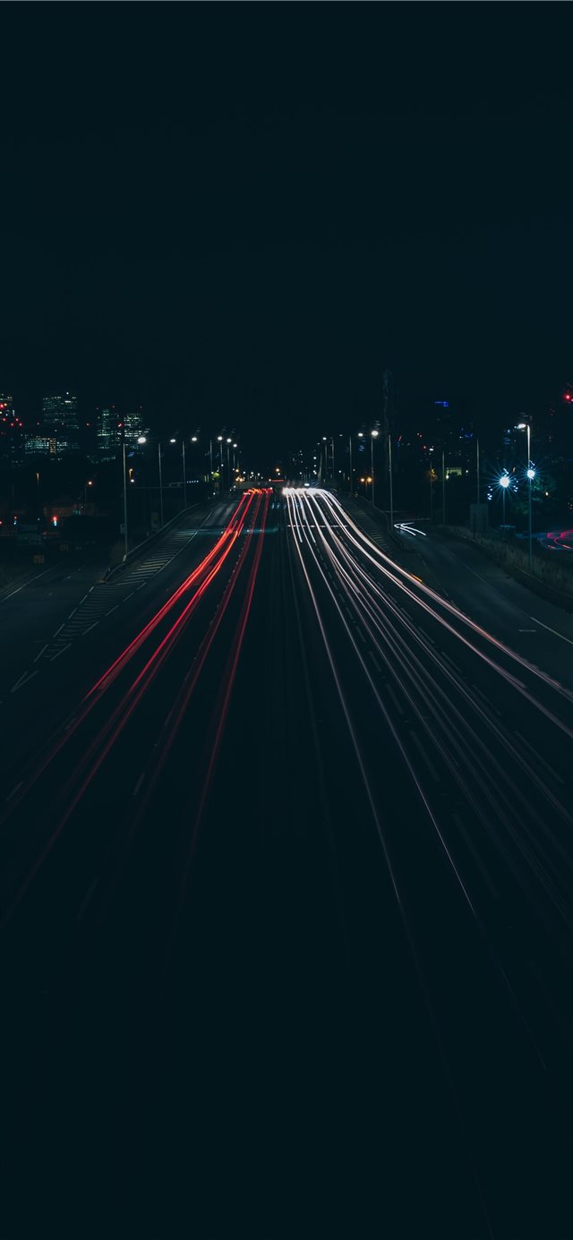 1125x2436 Night life - night iPhone X Wallpaper