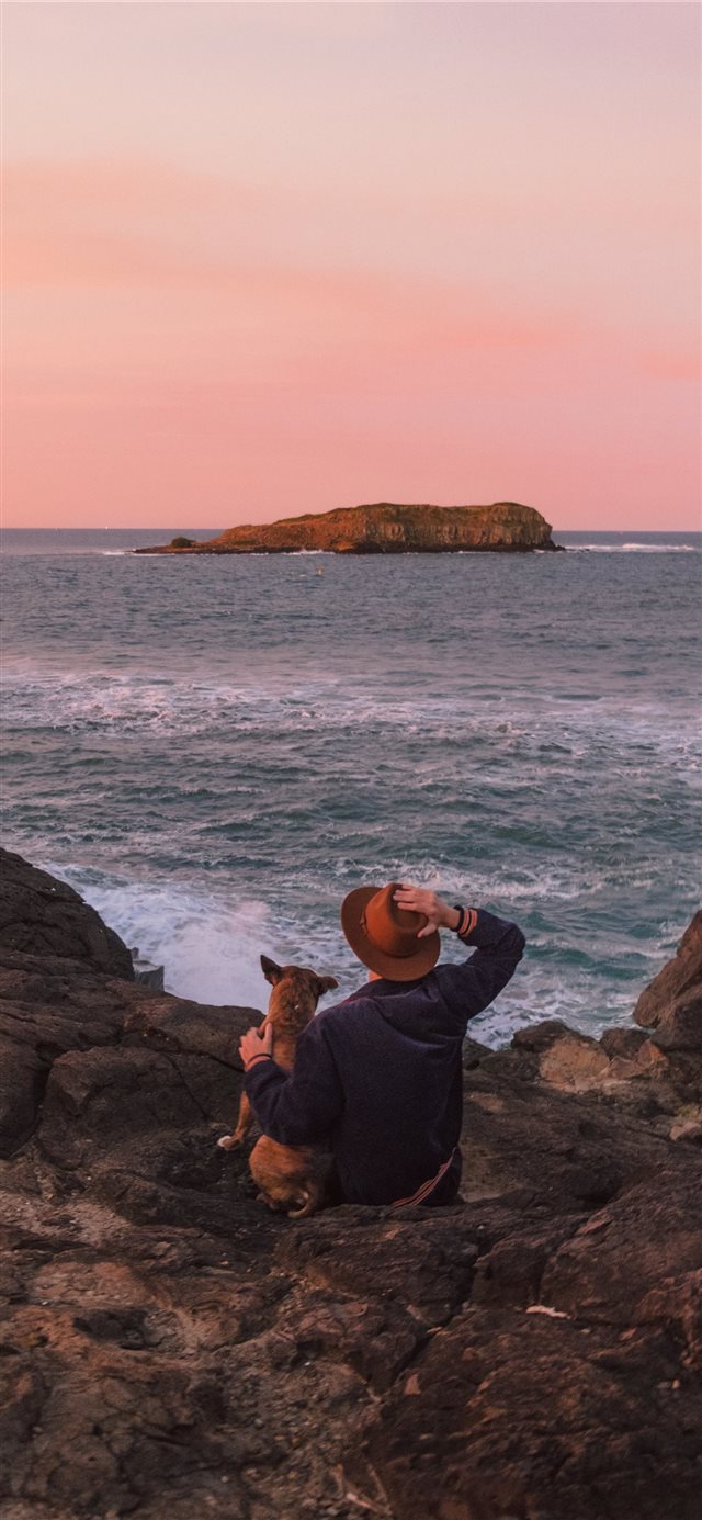1125x2436 Gold Coast  Australia - land iPhone X Wallpaper