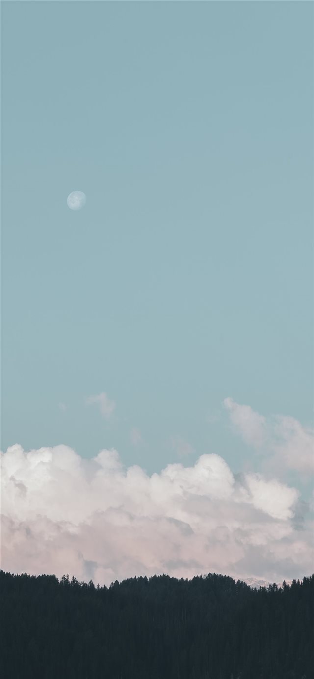 1125x2436 Pastel clouds - italy iPhone X Wallpaper