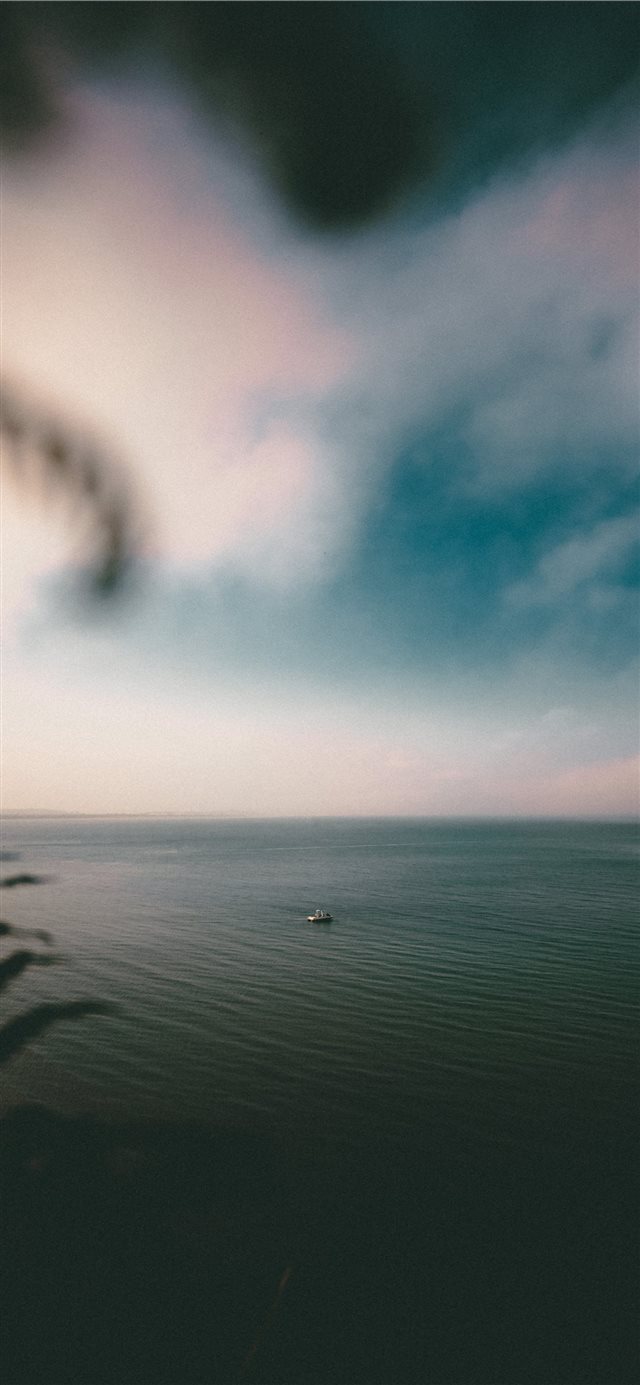 1125x2436 Old Harry Rocks  United Kingdom - golden iPhone X Wallpaper
