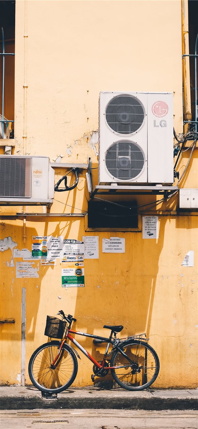 1125x2436 Little India   Back Alley - 35mm iPhone X Wallpaper