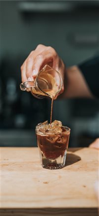 Espresso On the Rocks wallpaper