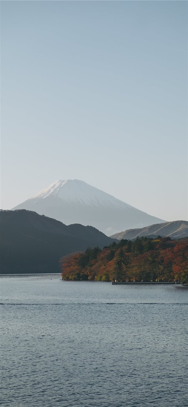 1125x2436 Mt Fuji - haze iPhone X Wallpaper