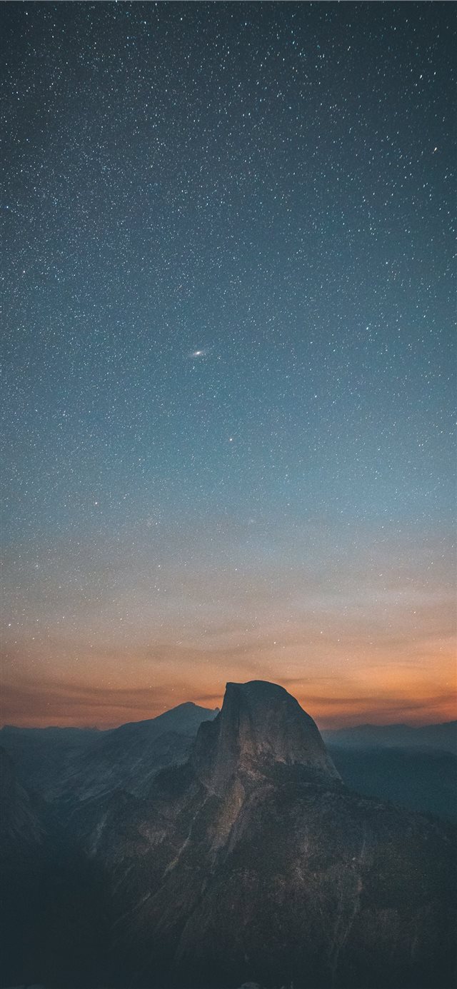 1125x2436 Moonburn - yosemite valley iPhone X Wallpaper