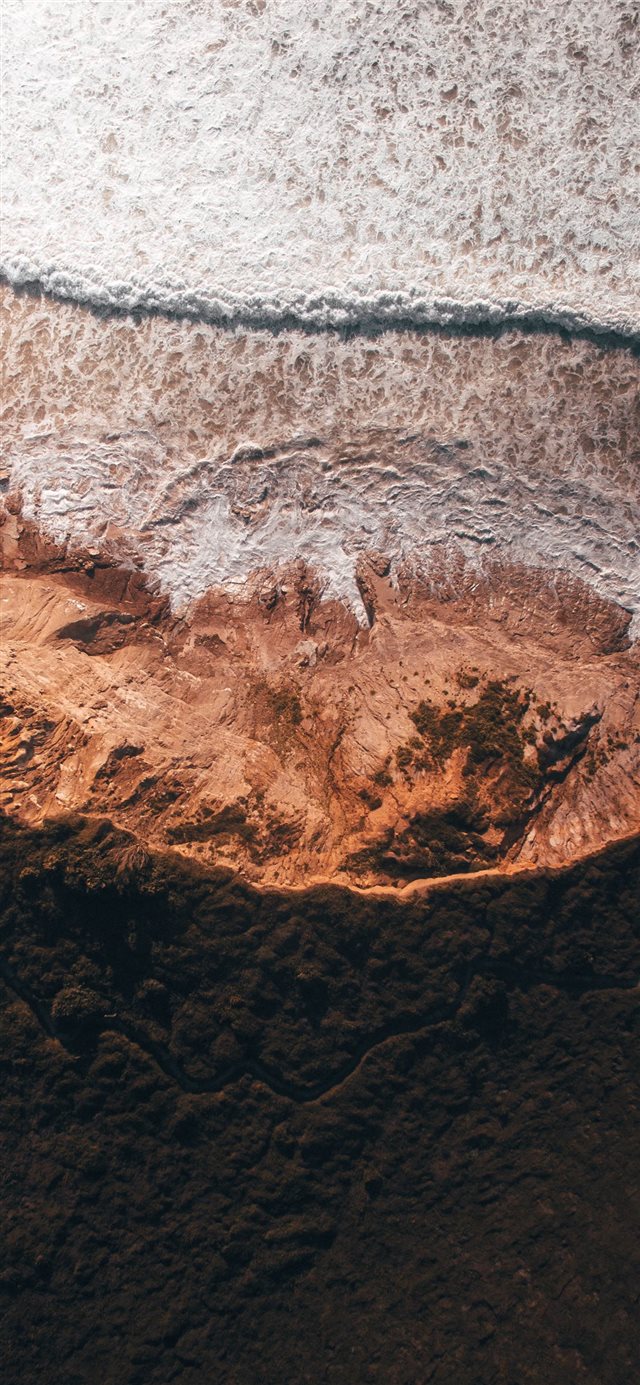 1125x2436 Above ocean - landscape iPhone X Wallpaper
