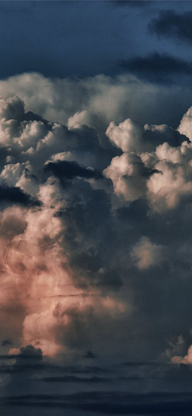 1125x2436 Thunderstorm - landscape iPhone X Wallpaper