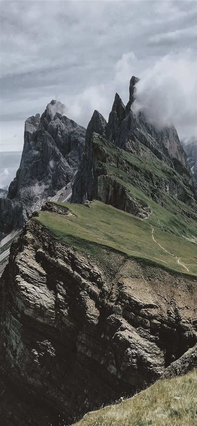 1125x2436 Seceda - nature iPhone X Wallpaper