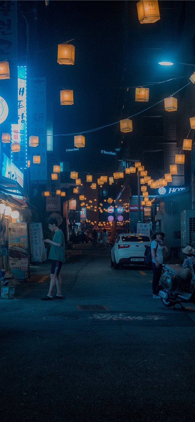 1125x2436 Lantern Alley - urban iPhone X Wallpaper
