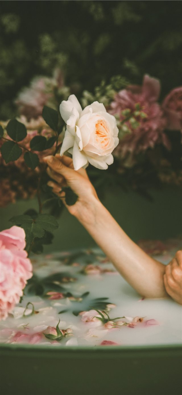1125x2436 flower - floral iPhone X Wallpaper