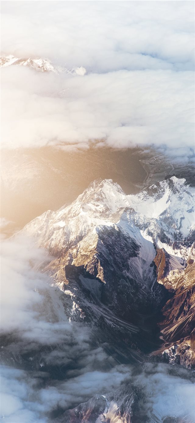 1125x2436 Destination Adventure - high iPhone X Wallpaper