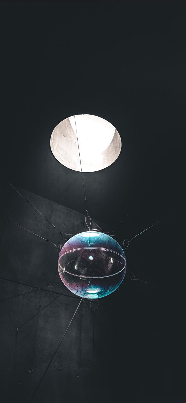 1125x2436 The alien birth center - moody iPhone X Wallpaper