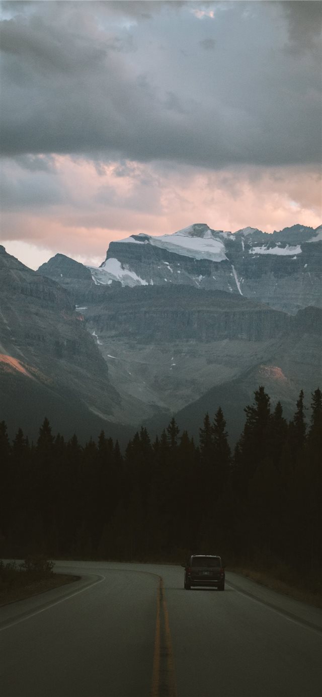 1125x2436 Sunset Ave - road iPhone X Wallpaper
