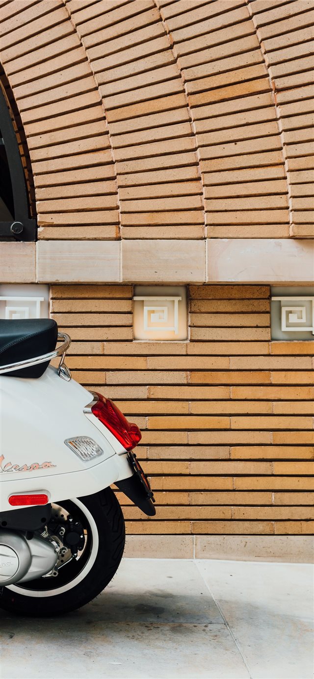 1125x2436 Vespa Parked Two - wheel iPhone X Wallpaper