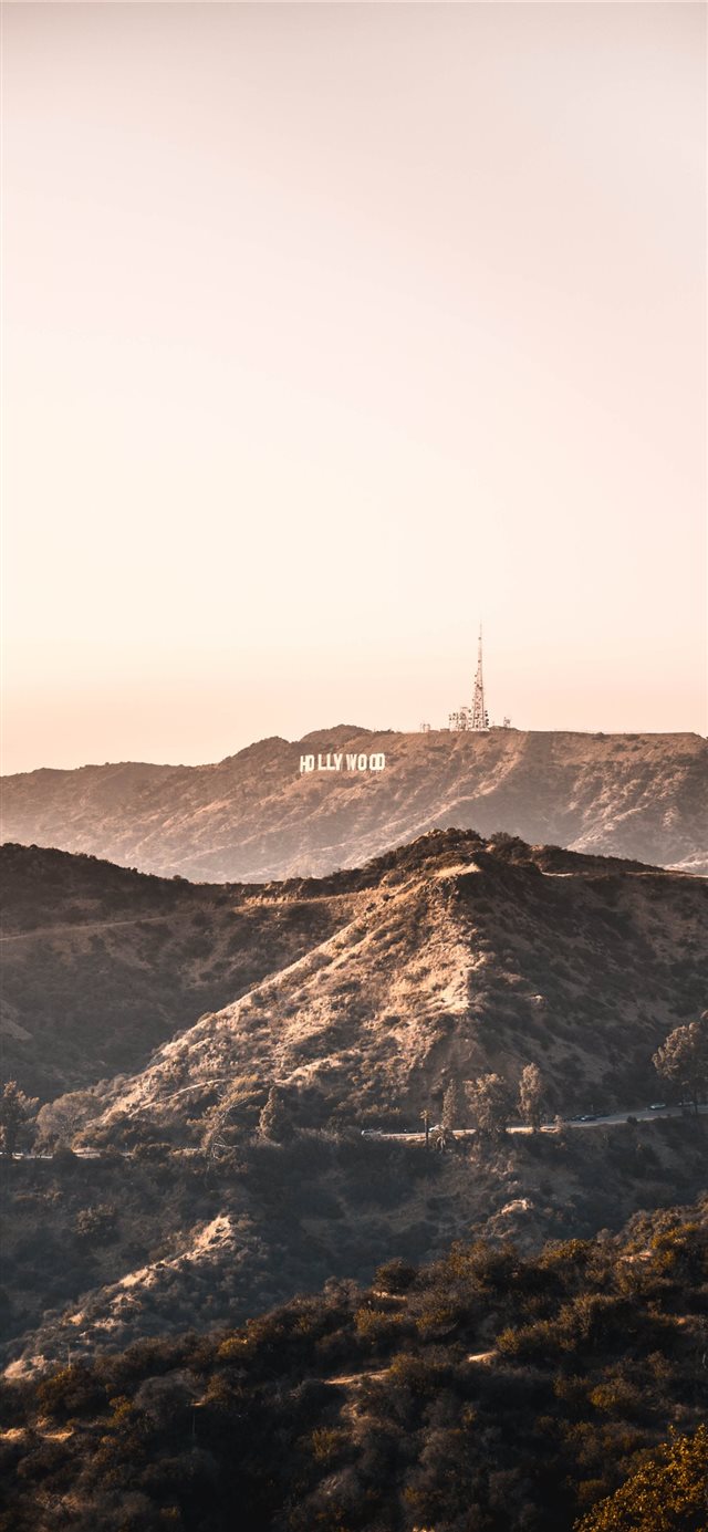 1125x2436 Hollywood Hills - vintage iPhone X Wallpaper