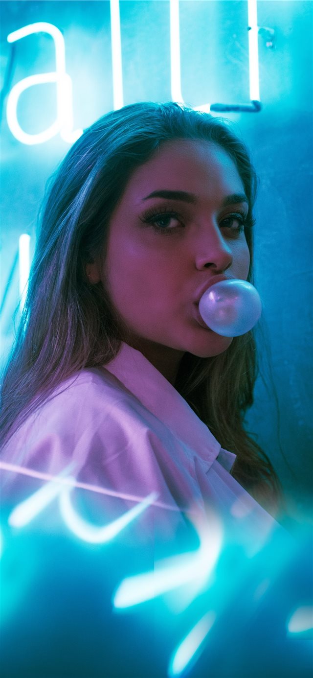 1125x2436 Ana - majestic iPhone X Wallpaper