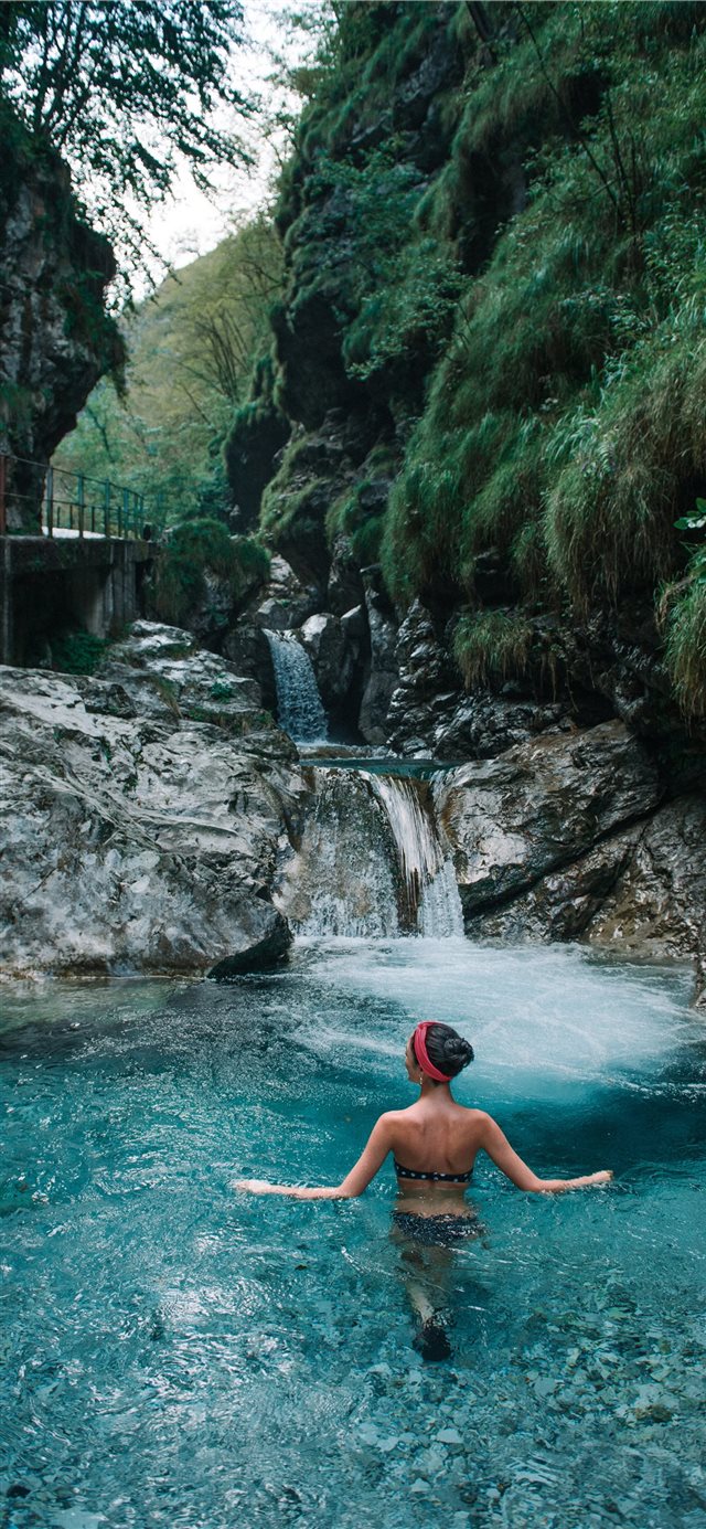 1125x2436 waterfall - waterfall iPhone X Wallpaper