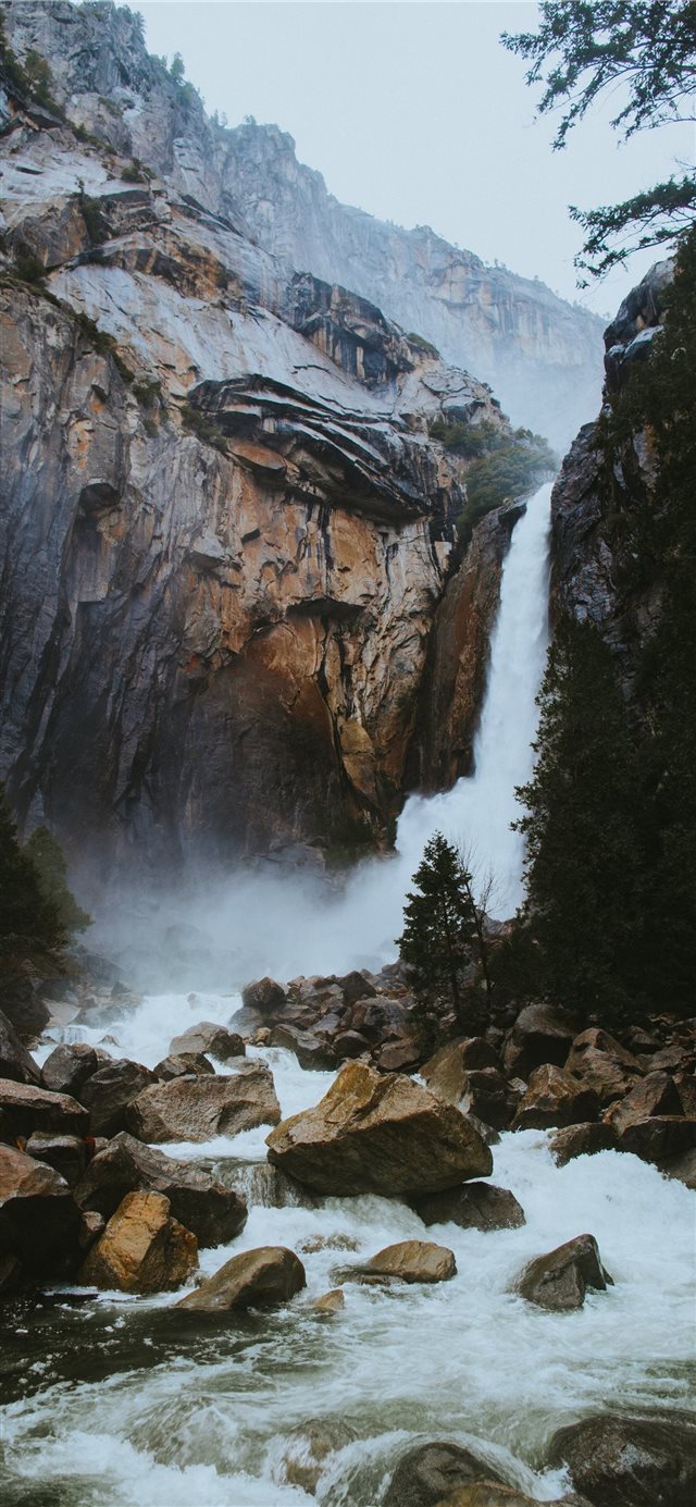 1125x2436 waterfall - rock iPhone X Wallpaper