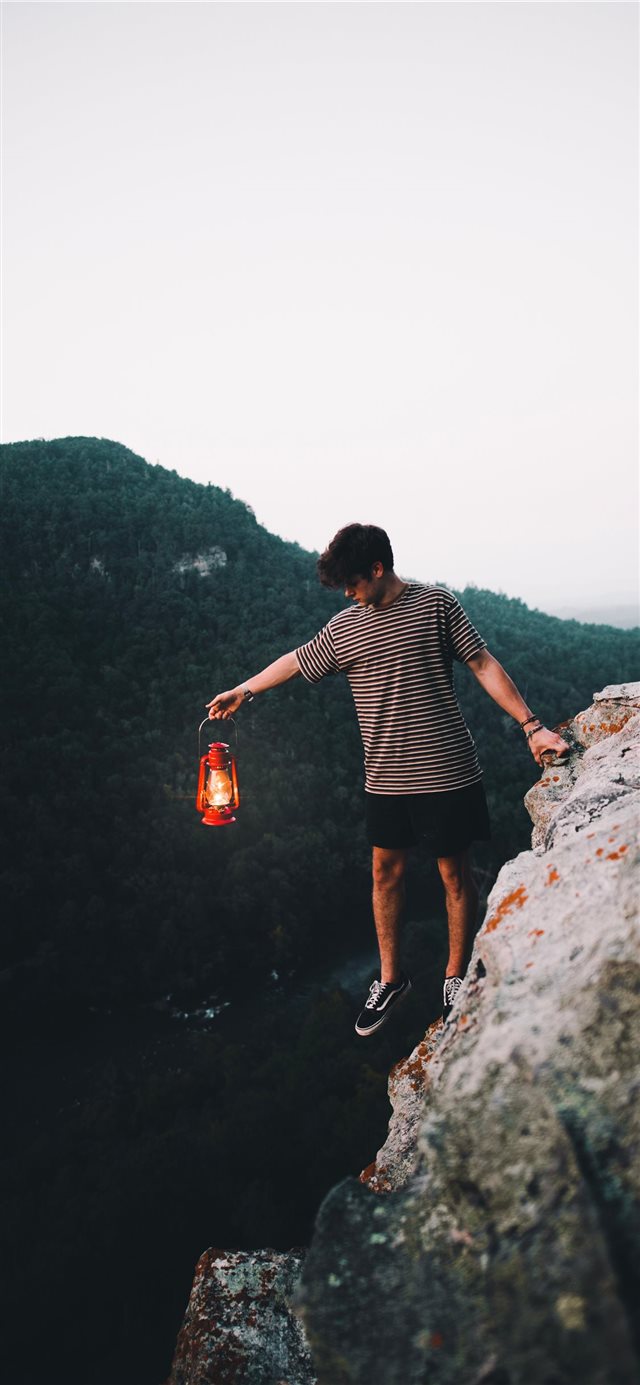 1125x2436 Spreading the Light - moody iPhone X Wallpaper