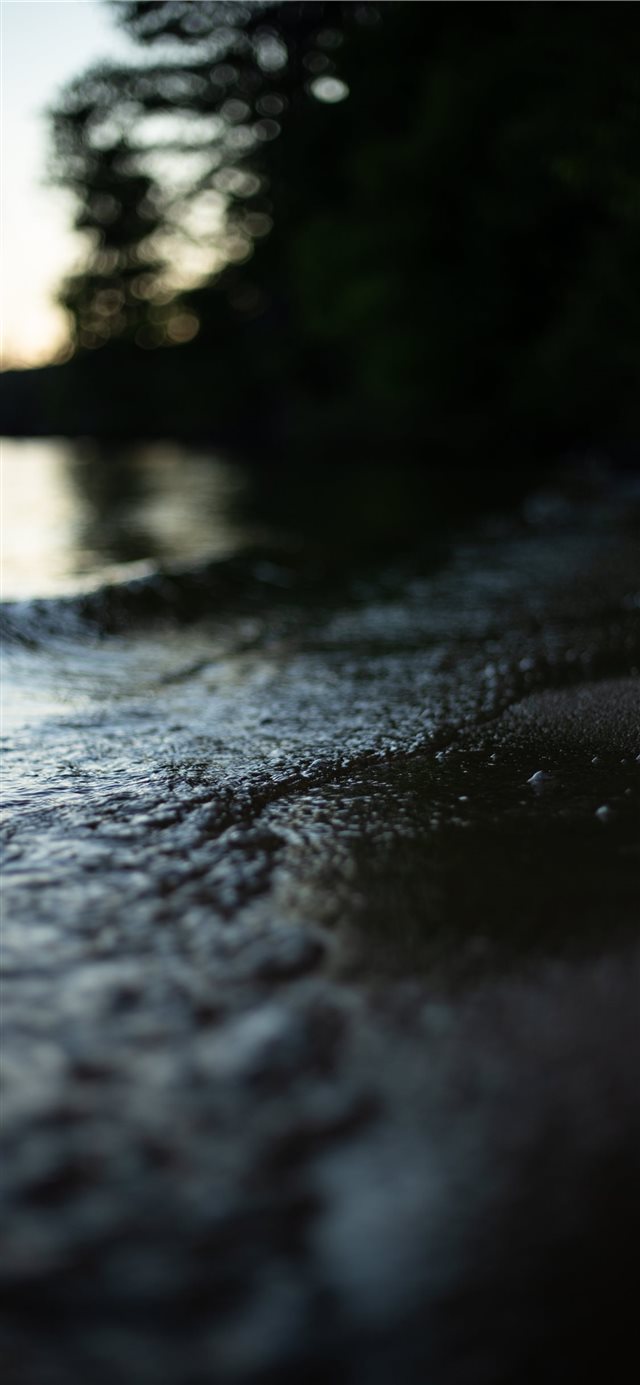 1125x2436 Little waves -  iPhone X Wallpaper