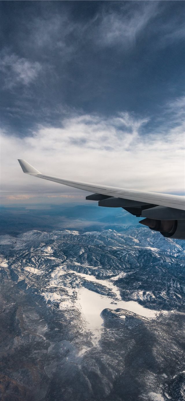1125x2436 Flying Dreams - los angeles iPhone X Wallpaper