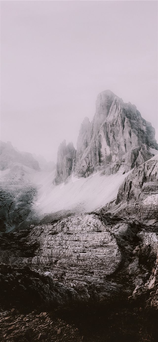 1125x2436 Dolomites  South Tyrol  Italy - snow iPhone X Wallpaper