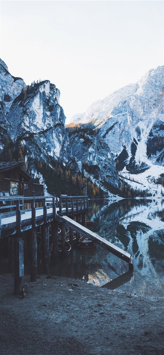 1125x2436 Dreamy morning at Lake of Instagram - dolomites iPhone X Wallpaper