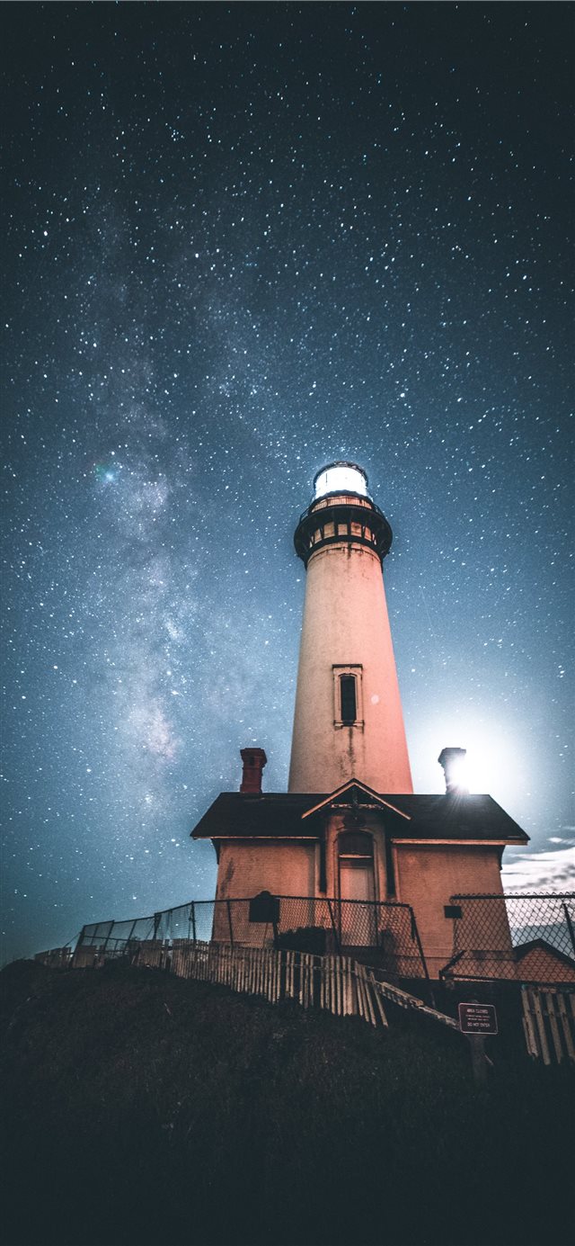 1125x2436 Beacon - night iPhone X Wallpaper