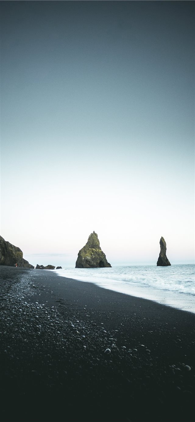 1125x2436 Iceland - landscape iPhone X Wallpaper