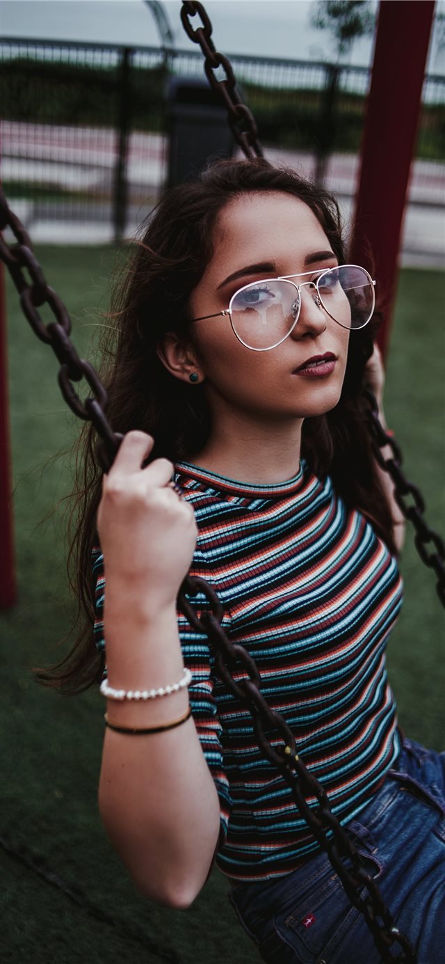 Best Portrait iPhone X HD Wallpapers - iLikeWallpaper