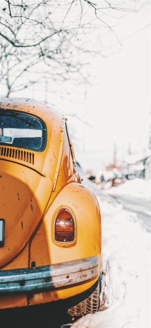 1125x2436 Bucharest  Romania - vehicle iPhone X Wallpaper