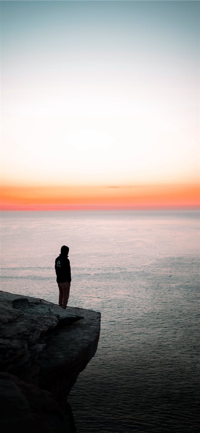 1125x2436 Edge of the world - sydney iPhone X Wallpaper