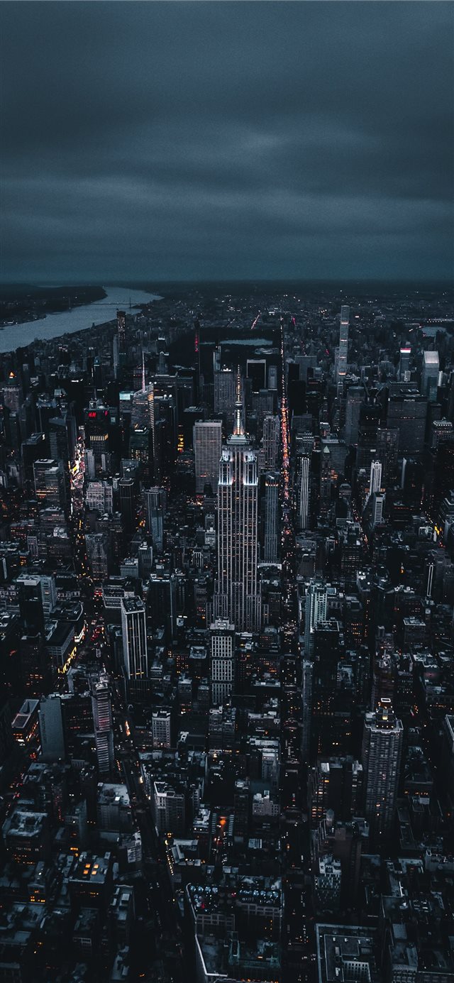 1125x2436 Empire State Building  -  iPhone X Wallpaper