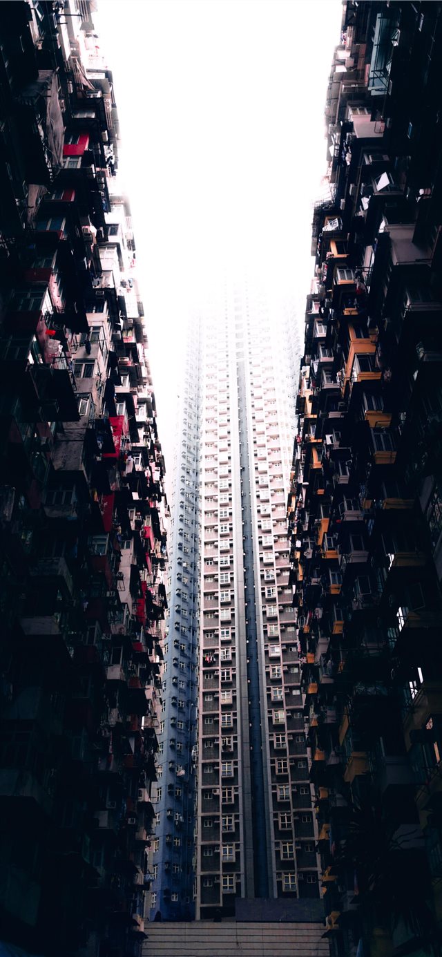 1125x2436 In Between - urban iPhone X Wallpaper