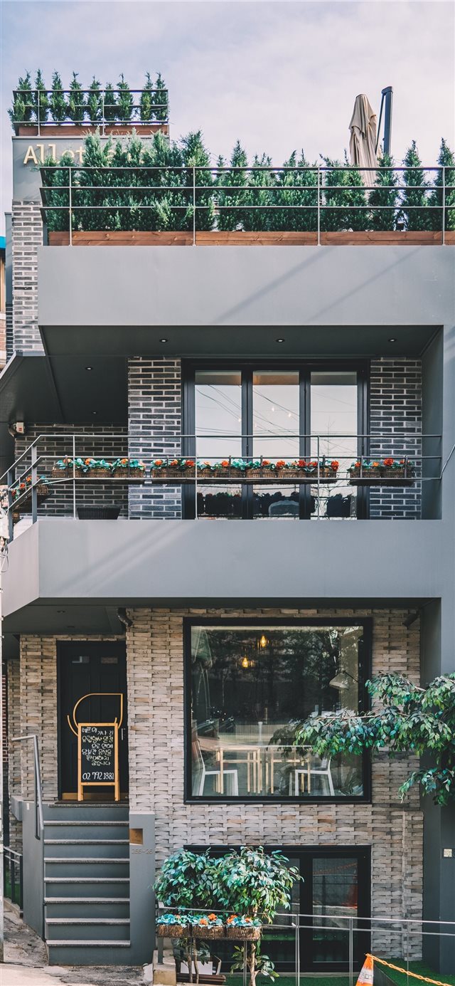 1125x2436 gray and brown 2 storey house - window iPhone X Wallpaper