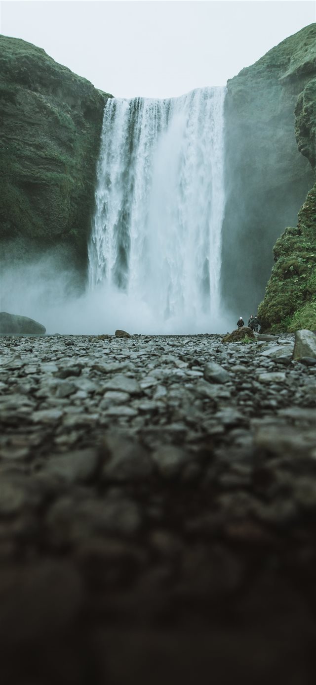 1125x2436 Skogafoss  Iceland - green iPhone X Wallpaper