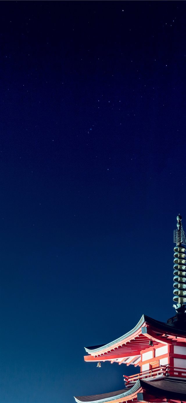 1125x2436 I stayed after everyone left this photo spot to be... - space iPhone X Wallpaper
