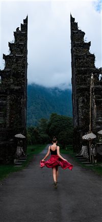 Handara gates Bali Indonesia iPhone X(S/Max/R) wallpaper
