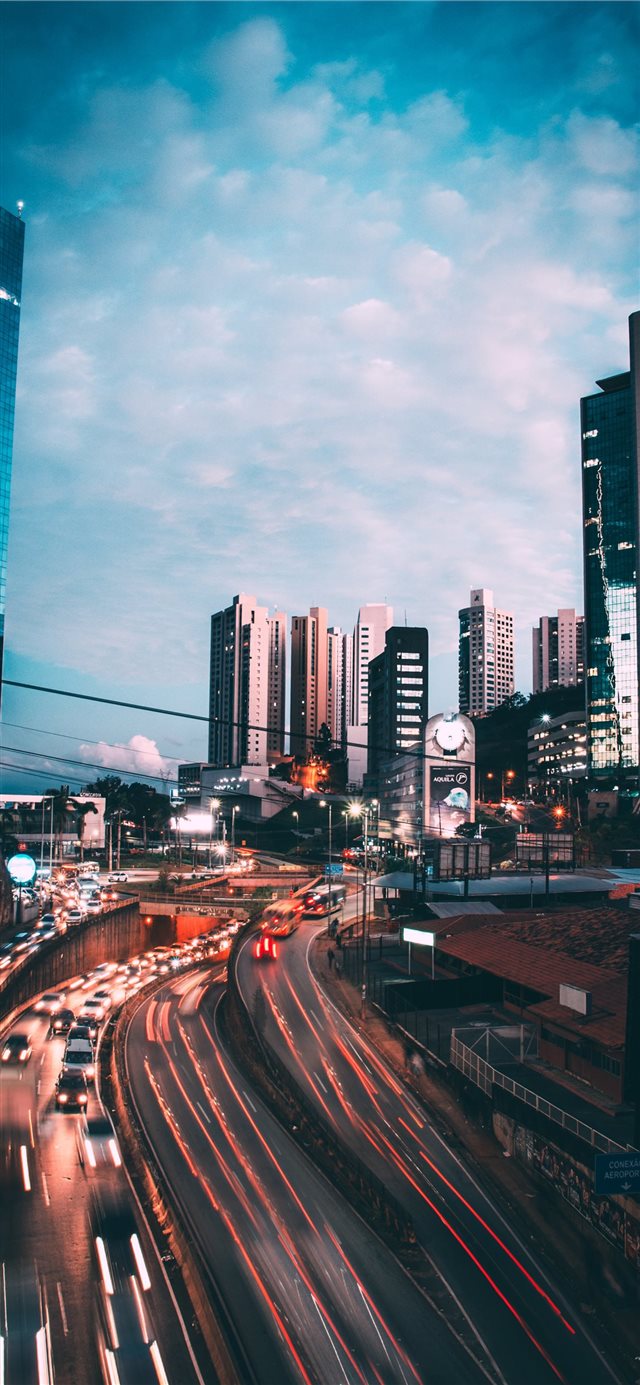 1125x2436 Rush time - freeway iPhone X Wallpaper