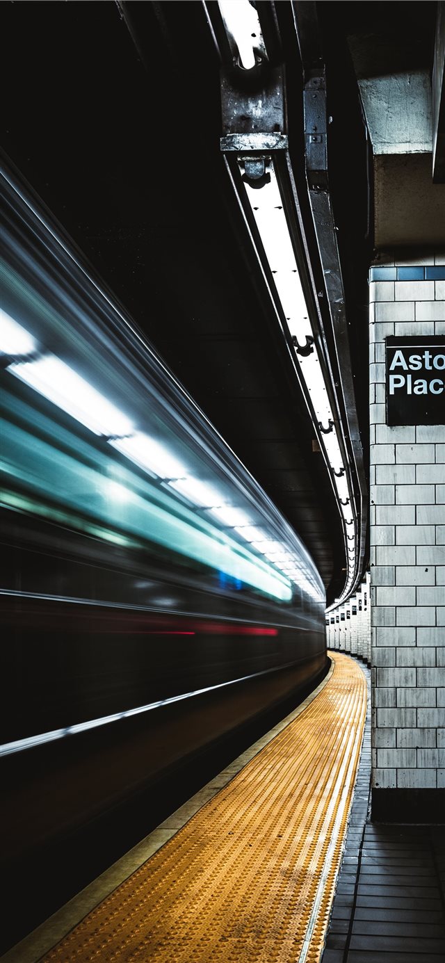 1125x2436 Astor Place  New York  United States - train station iPhone X Wallpaper