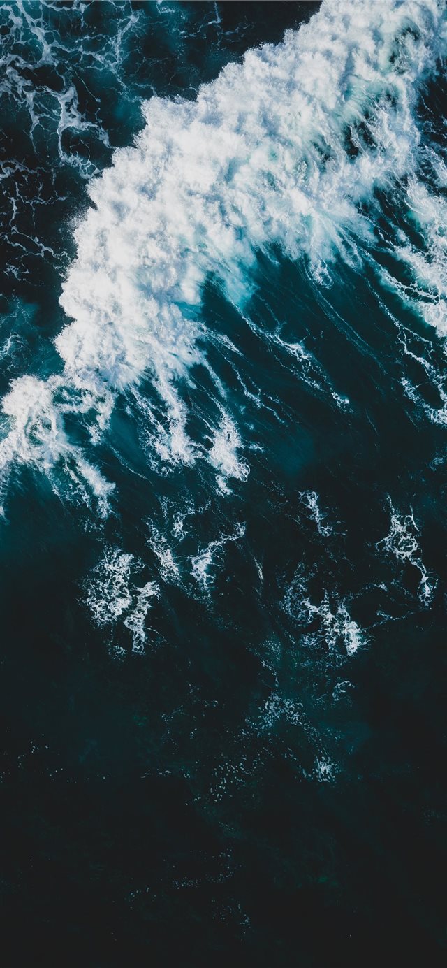 1125x2436 Rolling wave - water iPhone X Wallpaper